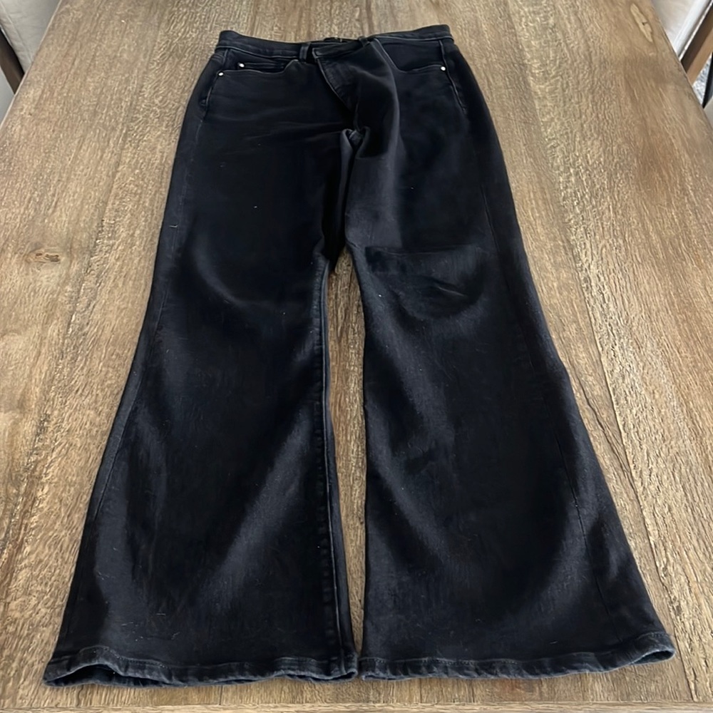 Ann Taylor Boot Cut Jean